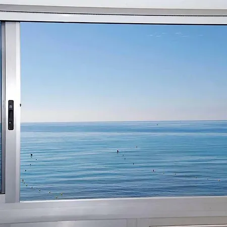 Campello Sea Views 坎佩略